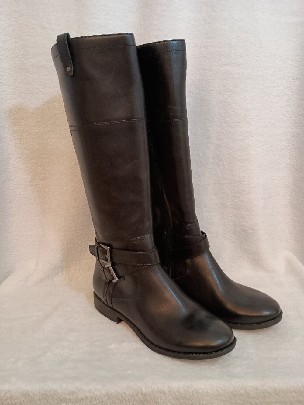 NWOB Marc Fisher Audrey Buckle Tall Riding Boots 10M Black Leather Zipper